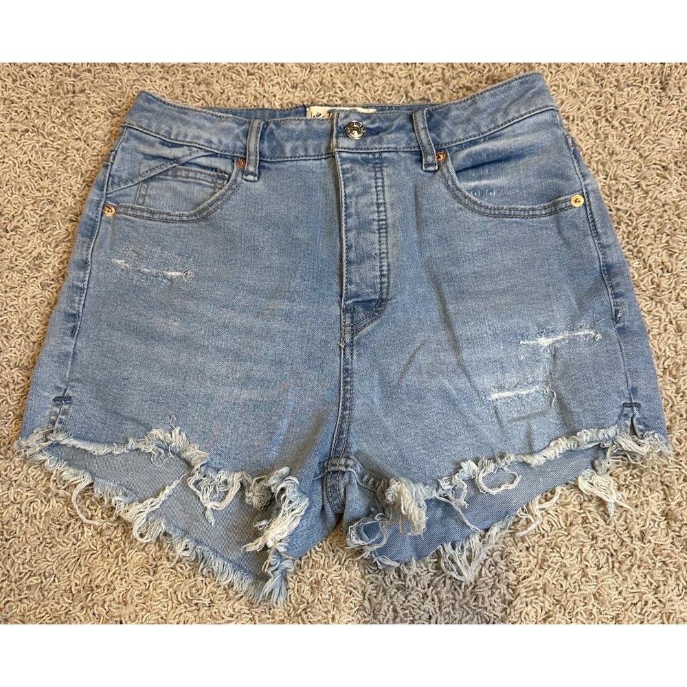 We The Free Free People‎ Light Wash Distressed Denim Shorts Button Fly Size 28